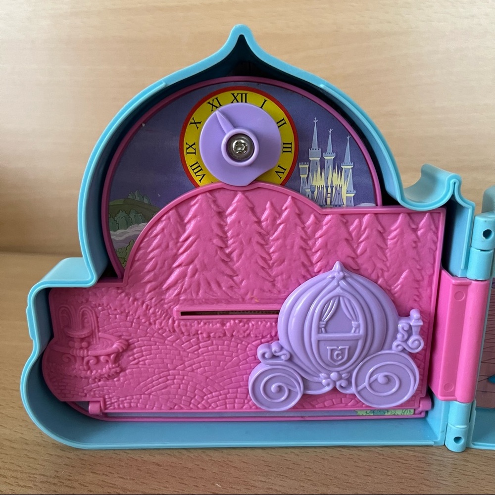 3 Cinderella Figures + Folding Playset Disney Princess Compact Once Upon a Time - Picture 4 of 10